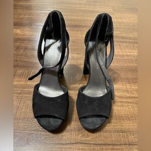 Black velvet heels